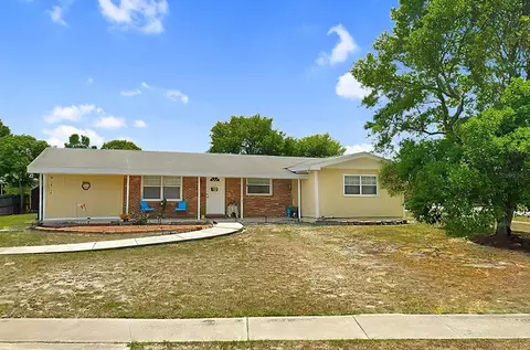 2309 Essex Ave, Deltona, FL 32738