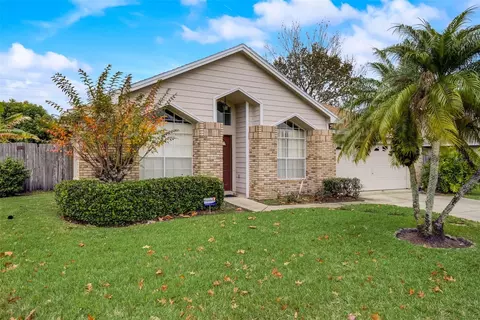 1934 Excalibur Dr, Orlando, FL 32822