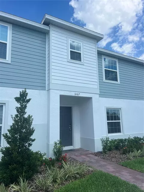 1067 Sand Torch Cir, Davenport, FL 33837