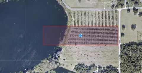 Lake Street, Umatilla, FL 32784