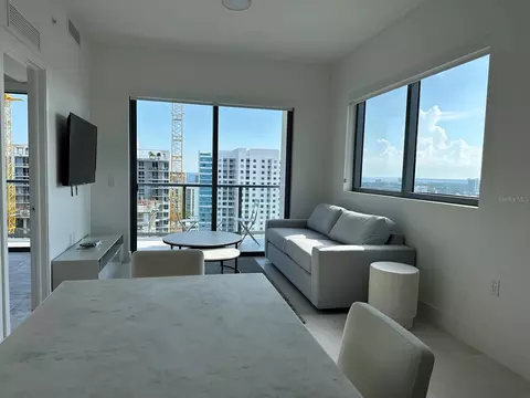 239 SW 9th St #2102, Miami, FL 33130