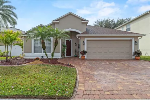 2169 Hammock Moss Dr, Orlando, FL 32820