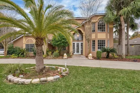 2054 Palm Vista Dr, Apopka, FL 32712