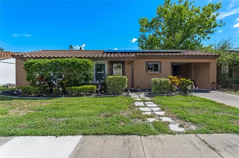 5332 Magna Carta St, Orlando, FL 32821