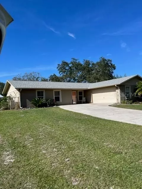 2227 Creek Side Dr, Lakeland, FL 33811