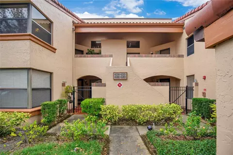 2922 Lake Pineloch Blvd #21, Orlando, FL 32806