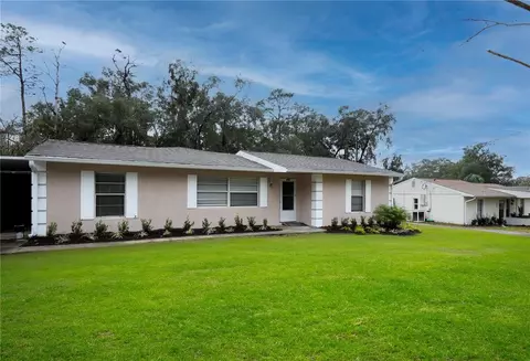 970 Thelma St, Orange City, FL 32763