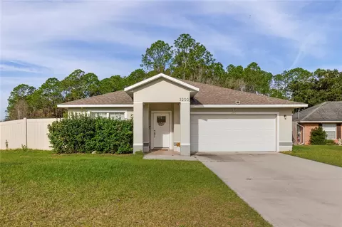 3200 Whitehorse Ct, Deltona, FL 32738
