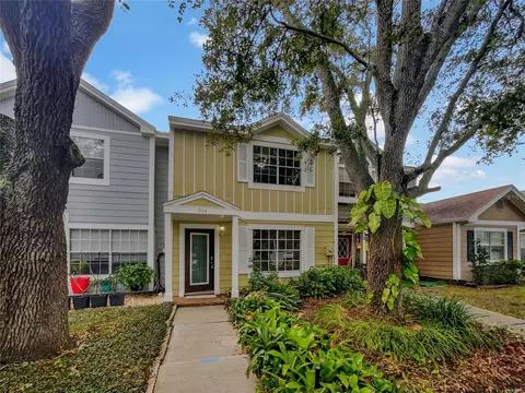 954 Franklin Ct, Palm Harbor, FL 34683