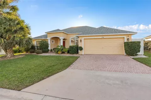 736 Dolcetto Dr, Davenport, FL 33897