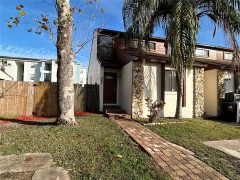 2802 Gray Fox Ln, Orlando, FL 32826