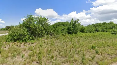 279 Sparkle Dr, Labelle, FL 33935 photo 1