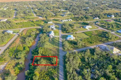 29210 Alfaretta Ave, Punta Gorda, FL 33982