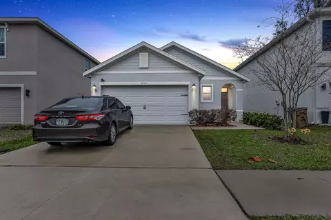 9023 Indigo Breeze Ct, Tampa, FL 33637