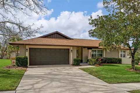 842 S Meander Dr, Altamonte Springs, FL 32714