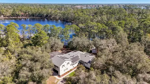 1224 Hill Stream Dr, Geneva, FL 32732