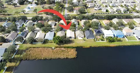 2320 Roanoke Springs Dr, Ruskin, FL 33570