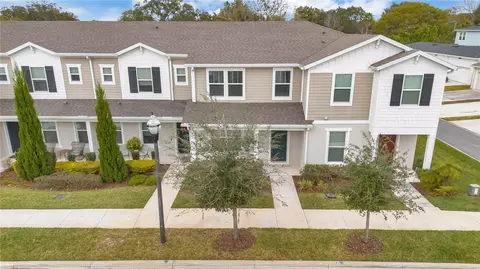1321 Planted Pine St, Oakland, FL 34760