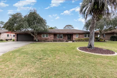 Undisclosed, Tavares, FL 32778