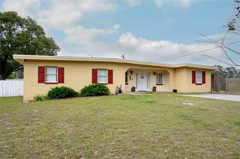 1100 Suncrest Dr, Apopka, FL 32703