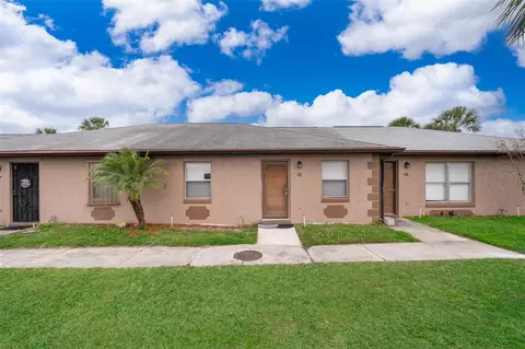 28 Las Brisas Way, Kissimmee, FL 34743