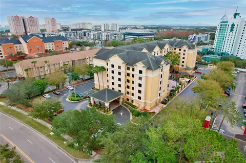 7601 Canada Ave #204, Orlando, FL 32819