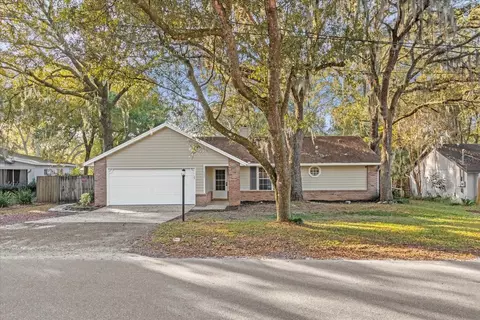 1320 4th St, Orange City, FL 32763