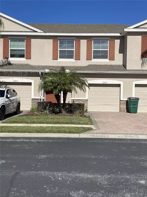 26710 Juniper Bay Dr, Wesley Chapel, FL 33544