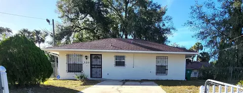 320 W Voorhis Ave, Deland, FL 32720