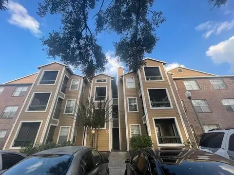 4301 Lizshire Ln #207, Orlando, FL 32822