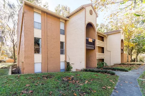 1810 NW 23rd Blvd #235, Gainesville, FL 32605