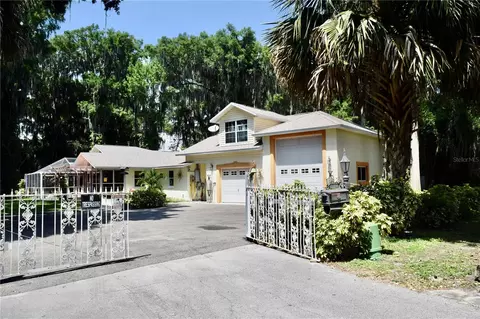 11209 Dead River Rd, Tavares, FL 32778