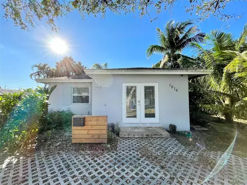 1016 S 24th Ter, Hollywood, FL 33020