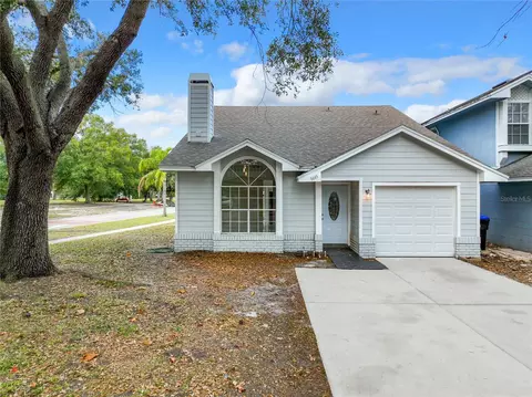 9445 Bud Wood St, Gotha, FL 34734