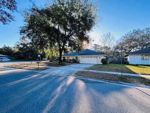 240 Sandpiper Dr, Casselberry, FL 32707