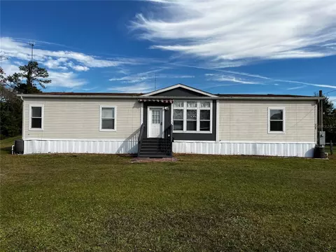 2705 10th St, Orlando, FL 32820