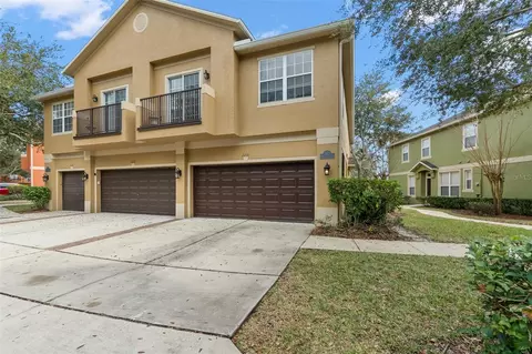 2231 Pine Oak Trl, Sanford, FL 32773
