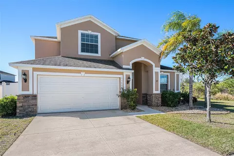 11036 Standing Stone Dr, Wimauma, FL 33598