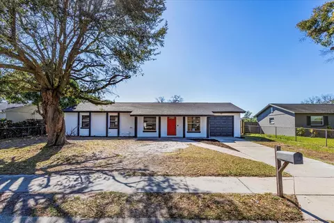 556 Kendale St, Orlando, FL 32809