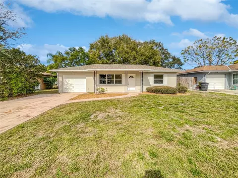5443 36th Ave N, Saint Petersburg, FL 33710