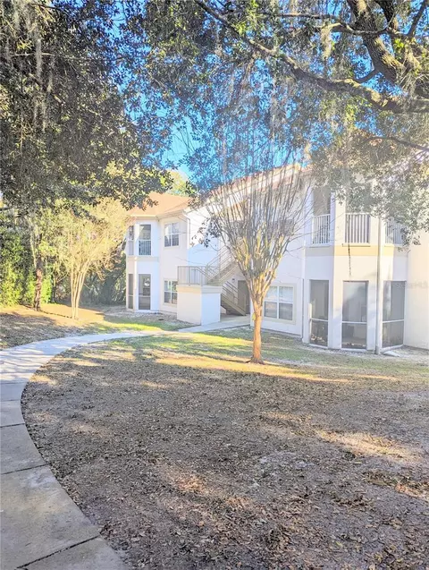 970 N Spring Garden Ave #613, Deland, FL 32720