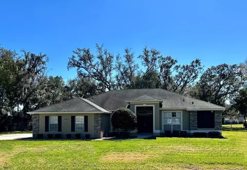 25520 Lido Ave, Sorrento, FL 32776