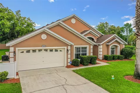 393 Shady Oak Loop, Davenport, FL 33896