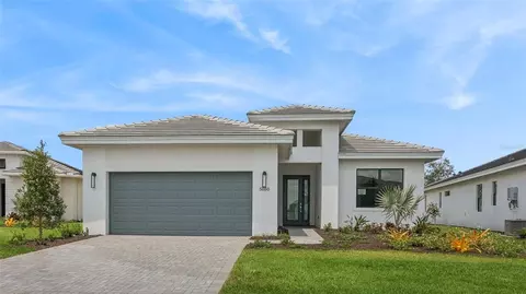 5050 Fairhope Cir, Lakewood Ranch, FL 34211