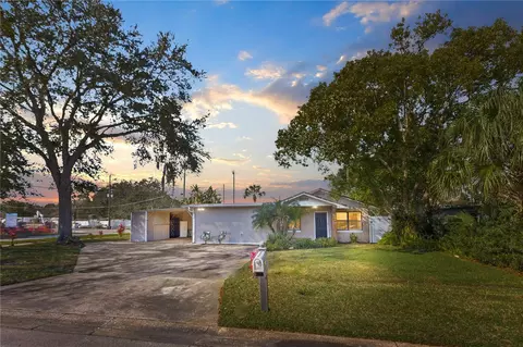 1906 Patrick Pl, Sanford, FL 32771