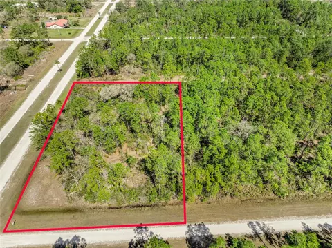 724 Valencia Dr, Indian Lake Estates, FL 33855
