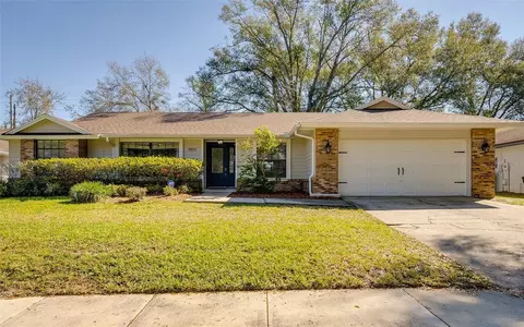8810 Hillsdale Dr, Orlando, FL 32818