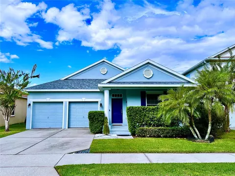 10443 Eastpark Lake Dr, Orlando, FL 32832