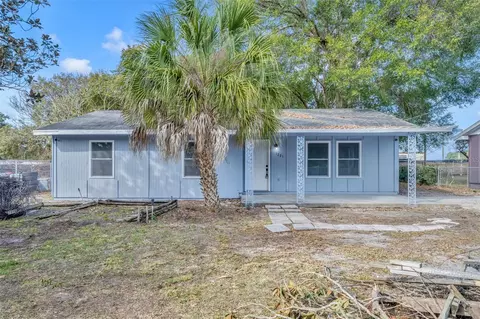 1221 Tuskegee St, Leesburg, FL 34748