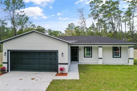 26 Fisher Trail Ter, Ocklawaha, FL 32179